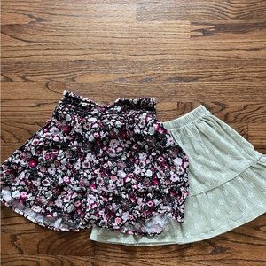 Set of two skirts size 8
